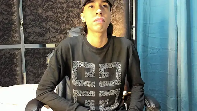 Snapshot of parker_joss1 chatting on September 13, 2025, 2:55 am parker joss1 online show from September 13, 2025, 2:55 am