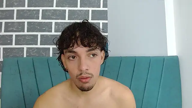 Jake laraxxx online show from October 11, 2025, 5:47 pm