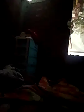 Snapshot of Gustavo1135e chatting on October 15, 2025, 9:34 pm Gustavo1135e online show from October 15, 2025, 9:34 pm