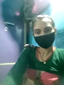 Snapshot of Nishaa_ji chatting on October 4, 2025, 7:32 am Nishaa ji online show from October 4, 2025, 7:32 am