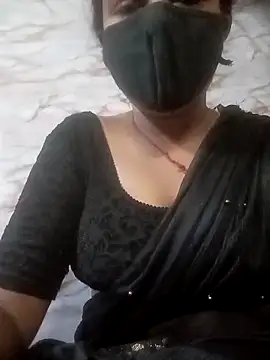 Snapshot of vandana_babi chatting on October 21, 2025, 9:19 am vandana babi online show from October 21, 2025, 9:19 am
