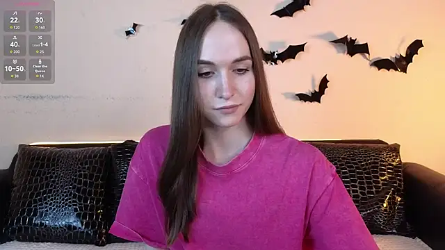 Angeel Kate online show from November 18, 2025, 11:35 am