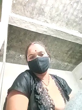 suhani sharmj online show from December 21, 2025, 8:42 pm