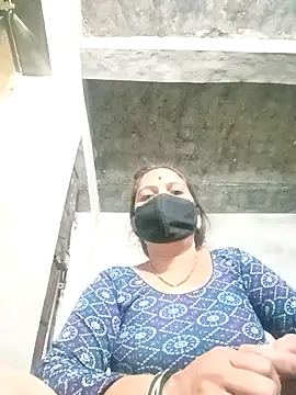 suhani sharmj online show from February 7, 2026, 8:28 pm