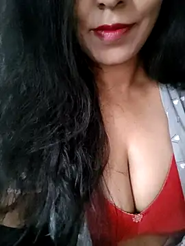 Snapshot of Deepa_Sharma143 chatting on October 21, 2025, 2:00 am Deepa Sharma143 online show from October 21, 2025, 2:00 am