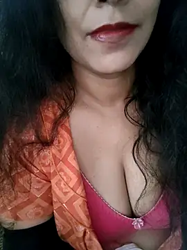Snapshot of Deepa_Sharma143 chatting on October 8, 2025, 2:13 am Deepa Sharma143 online show from October 8, 2025, 2:13 am