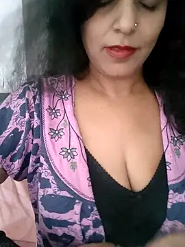 Snapshot of Deepa_Sharma143 chatting on September 30, 2025, 5:02 am Deepa Sharma143 online show from September 30, 2025, 5:02 am