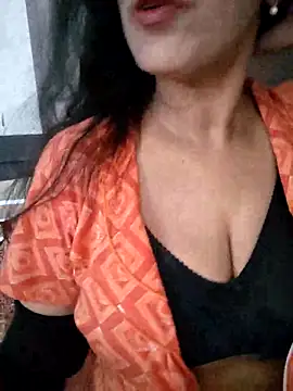 Snapshot of Deepa_Sharma143 chatting on September 28, 2025, 5:58 am Deepa Sharma143 online show from September 28, 2025, 5:58 am