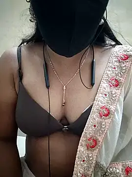 Snapshot of amulya26telugu chatting on September 12, 2025, 7:35 pm amulya26telugu online show from September 12, 2025, 7:35 pm