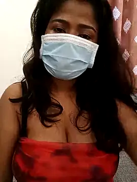 Snapshot of HAANNIAA chatting on January 14, 2026, 12:09 pm HAANNIAA online show from January 14, 2026, 12:09 pm