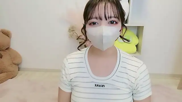 Snapshot of JP_Momo_o0 chatting on November 9, 2025, 11:25 am JP Momo o0 online show from November 9, 2025, 11:25 am