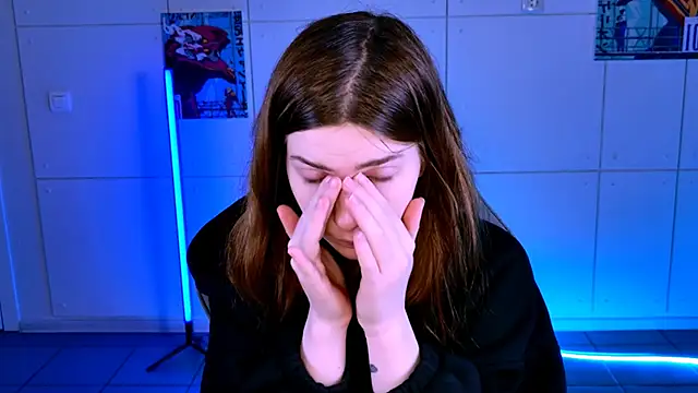 AliceCUNTach online show from October 30, 2025, 5:06 am