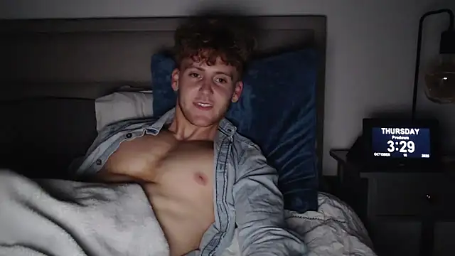 DominantAlex18 online show from October 16, 2025, 2:31 am