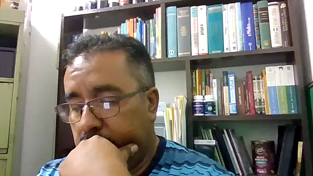 HomHot47 online show from November 6, 2025, 2:26 am