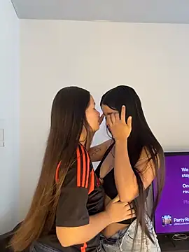 Ashley and Zoe online show from July 19, 2026, 5:32 pm