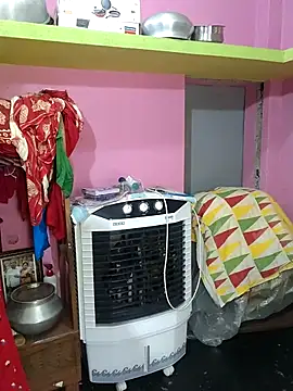 hotbhabhi011 online show from November 5, 2025, 3:31 am