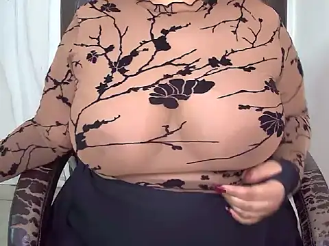 Snapshot of mrymlove chatting on April 15, 2026, 7:58 pm mrymlove online show from April 15, 2026, 7:58 pm