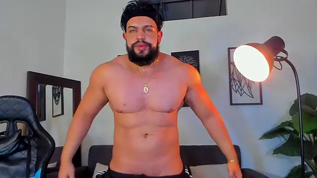Justin kingX7 online show from June 4, 2026, 6:18 am
