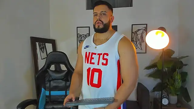 Justin kingX7 online show from February 20, 2026, 2:41 am