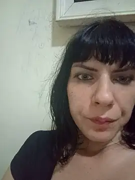 Snapshot of Lea9816 chatting on September 13, 2025, 2:22 am Lea9816 online show from September 13, 2025, 2:22 am