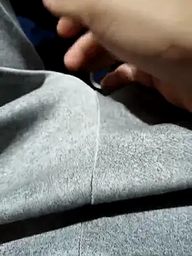 Aaia93 online show from November 7, 2025, 4:06 am