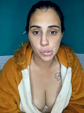 Snapshot of kariciasecreta chatting on November 8, 2025, 3:10 am kariciasecreta online show from November 8, 2025, 3:10 am