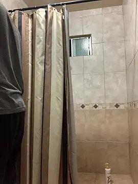 pitudo1313wuero online show from February 9, 2026, 4:54 am