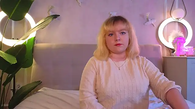 Snapshot of DianaJacobs chatting on November 7, 2025, 10:09 am DianaJacobs online show from November 7, 2025, 10:09 am