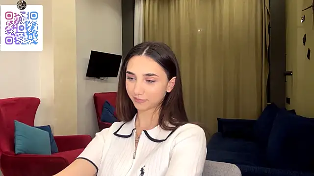 LinaMour online show from February 3, 2026, 2:53 am