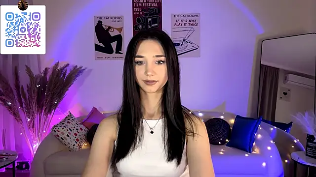 LinaMour online show from July 2, 2026, 10:38 pm