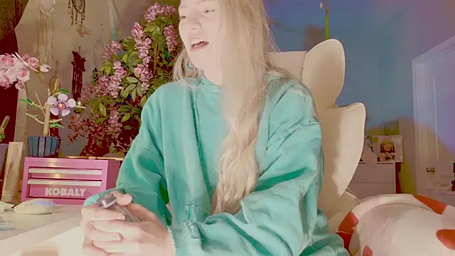 Talulaa online show from March 6, 2026, 1:55 am