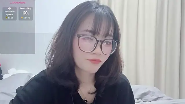 Xoxo-258 online show from October 16, 2025, 7:22 pm