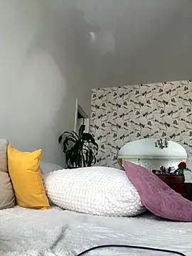 Snapshot of Kitty_Kisss chatting on October 29, 2025, 9:41 am Kitty Kisss online show from October 29, 2025, 9:41 am