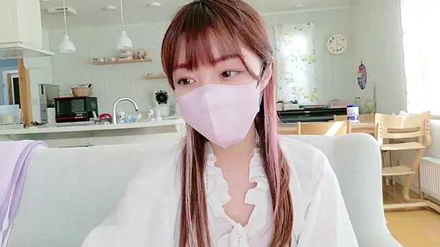 Snapshot of SUZU_1201 chatting on March 2, 2026, 3:18 am SUZU 1201 online show from March 2, 2026, 3:18 am