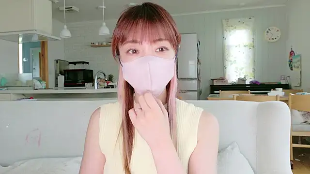 Snapshot of SUZU_1201 chatting on June 7, 2026, 1:33 am SUZU 1201 online show from June 7, 2026, 1:33 am