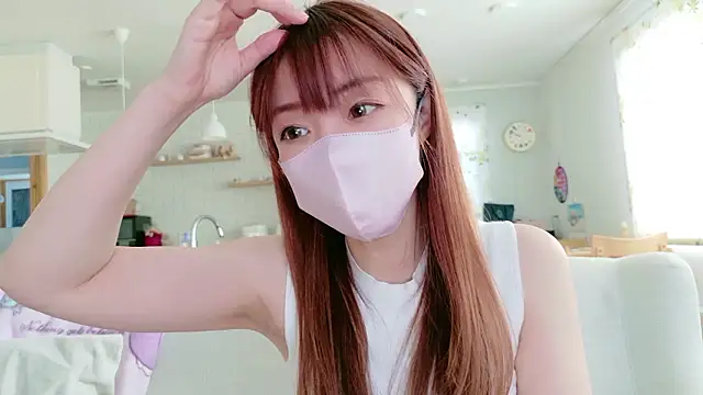 Snapshot of SUZU_1201 chatting on February 5, 2026, 12:50 am SUZU 1201 online show from February 5, 2026, 12:50 am