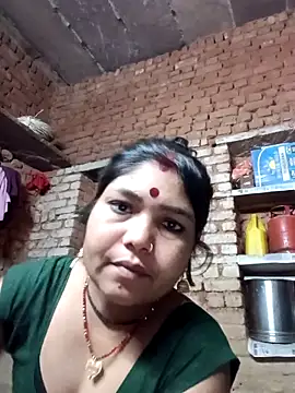 Priya tyagi online show from October 12, 2025, 2:07 pm