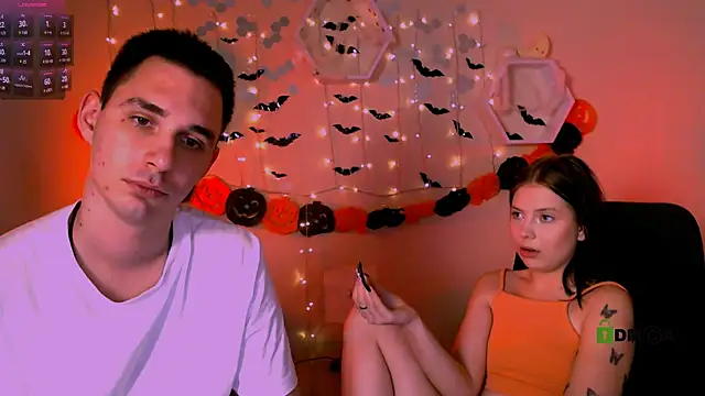 renata sweety online show from October 22, 2025, 1:05 am