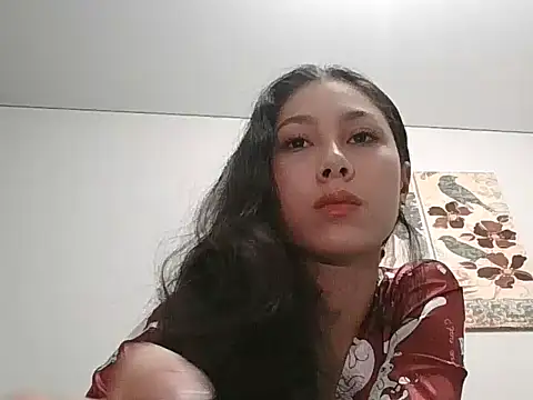 Snapshot of Lunavyn chatting on October 27, 2025, 11:55 am Lunavyn online show from October 27, 2025, 11:55 am
