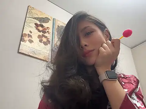 Snapshot of Lunavyn chatting on October 16, 2025, 9:39 am Lunavyn online show from October 16, 2025, 9:39 am