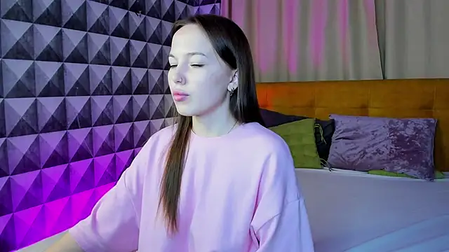 Snapshot of Maria_Solis chatting on October 19, 2025, 11:18 pm Maria Solis online show from October 19, 2025, 11:18 pm