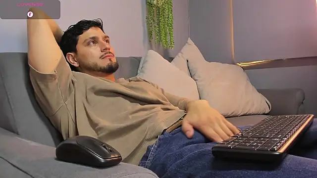 JaackDick  online show from October 14, 2025, 11:44 am
