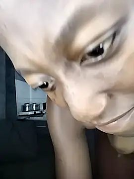 Melanin2002 online show from April 13, 2026, 9:57 am