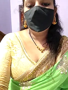 Snapshot of luci-queen chatting on September 10, 2025, 7:02 pm luci-queen online show from September 10, 2025, 7:02 pm