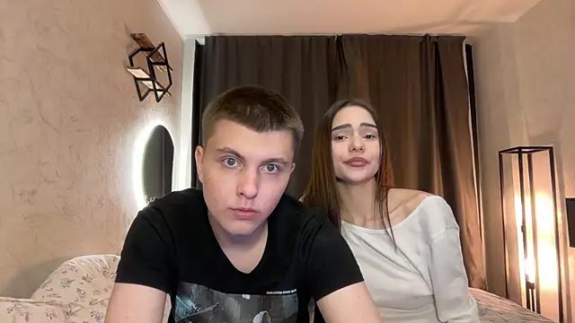 Denisx444 online show from June 3, 2026, 7:29 pm
