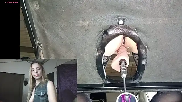 Snapshot of MilayMarkXXX chatting on September 10, 2025, 4:55 am MilayMarkXXX online show from September 10, 2025, 4:55 am