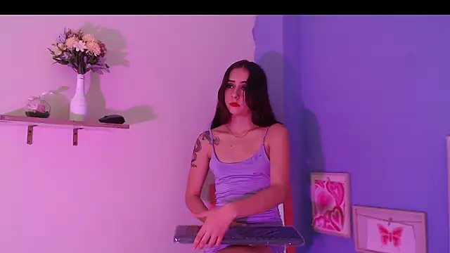 sharlot24 online show from September 9, 2025, 3:38 am