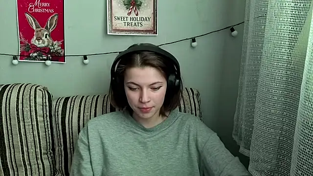 CutieAnny online show from January 16, 2026, 6:50 am