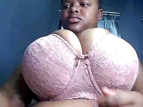 MegaBustyQueen online show from February 20, 2026, 8:00 pm