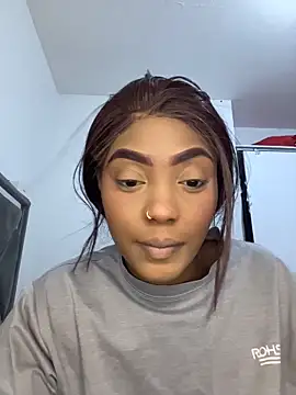 zaracollins01 online show from March 18, 2026, 2:08 pm